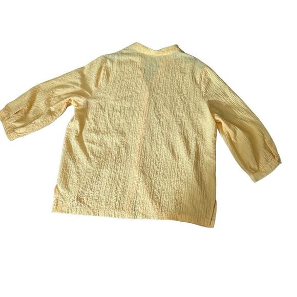 White Stag Yellow Crinkle Button Down Blouse Size XXL - Picture 3 of 5